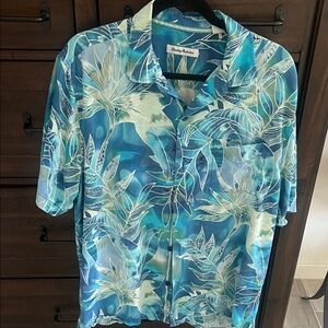 Tommy Bahama Aqua and Teal Leaf Print Shirt